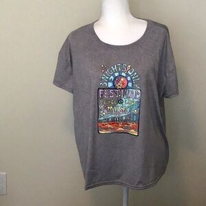 JOYSPUN tee shirt size xl (16-18) 3 nights only used great condition